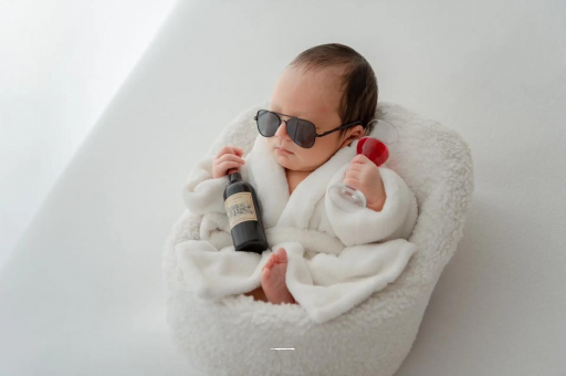 郯城宝宝嘴唇上翘