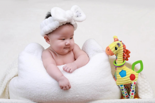 郯城宝宝几个月翻身